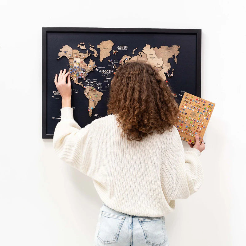3D Wooden World Map on Board トリプティック ライトブラウンカラー[受注生産品：約2か月で出荷]